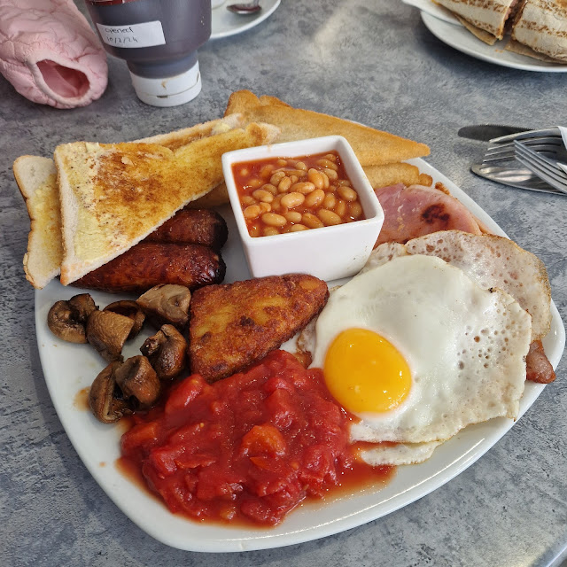 English Breakfast