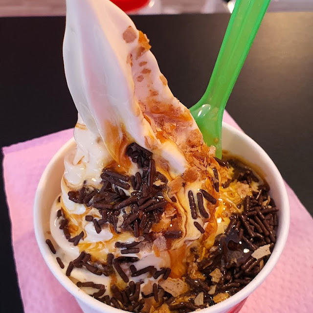 Ice Cream Apong Asli with Nestum N Chocolate Rice
