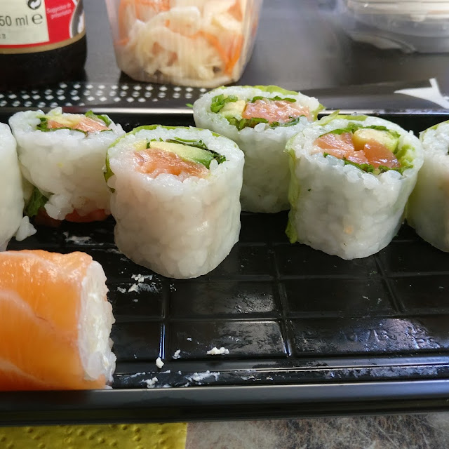 Printemps Roll Saumon Avocat Et Saumon Roll Cheese
