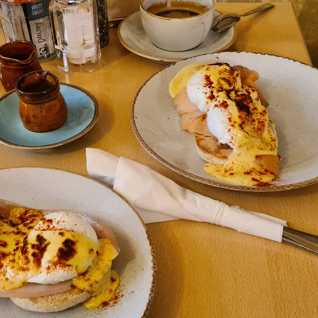 Egg Benedict