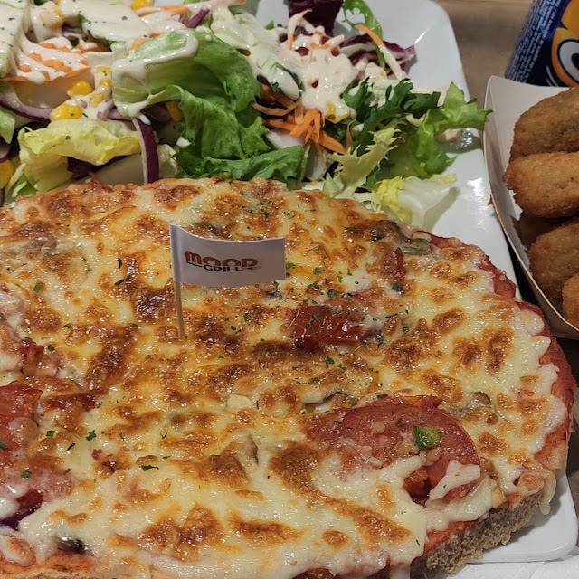 Bruschetta Pizza
