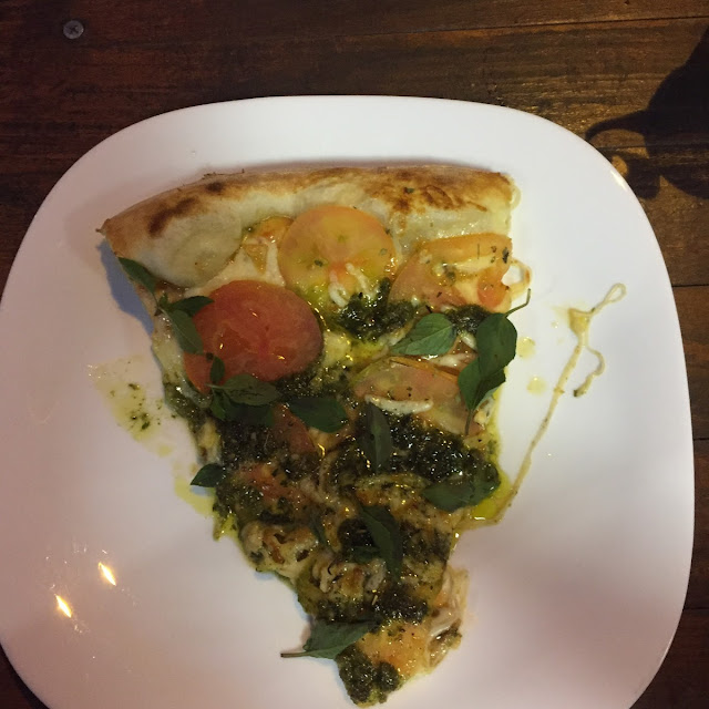 Pizza de Marguerita Com Pesto