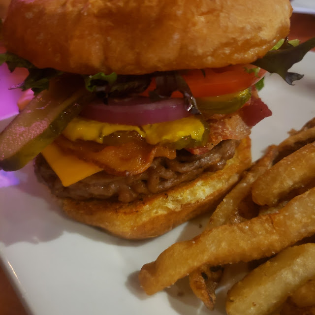 Bacon Cheeseburger