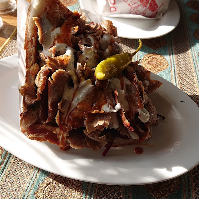 Mega Döner