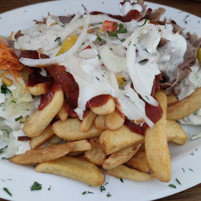 Döner Teller Mit Pommes Frites