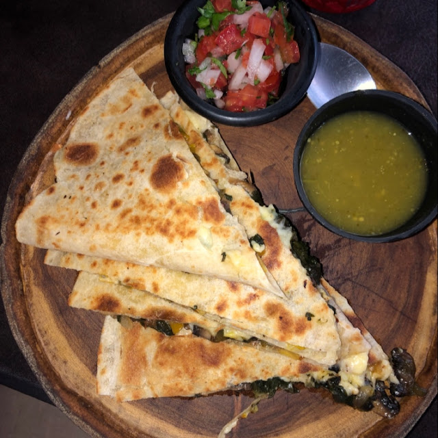 Quesadilla de Pollo