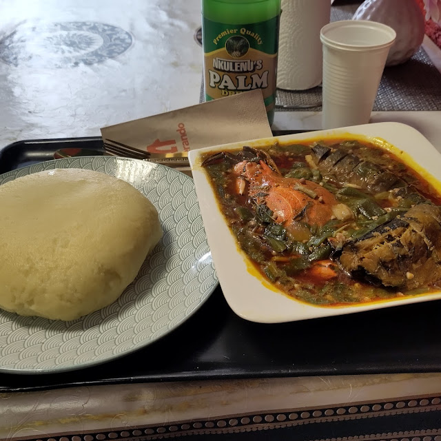 Fufu Mit Okra Stew