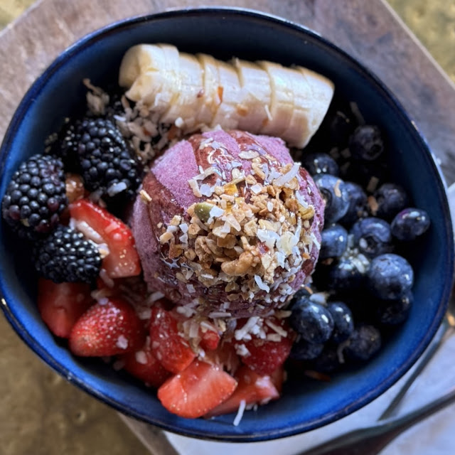 Maui Fruit Bowl