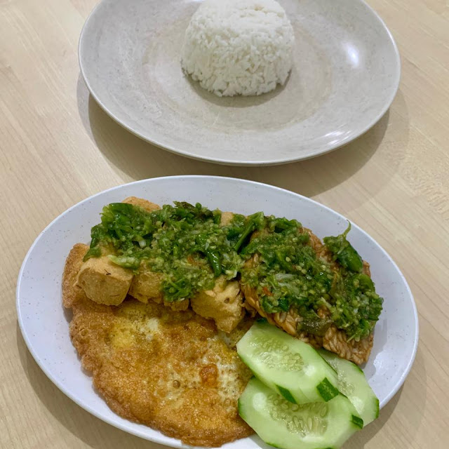 Nasi 3t & Indomi Goreng Telur