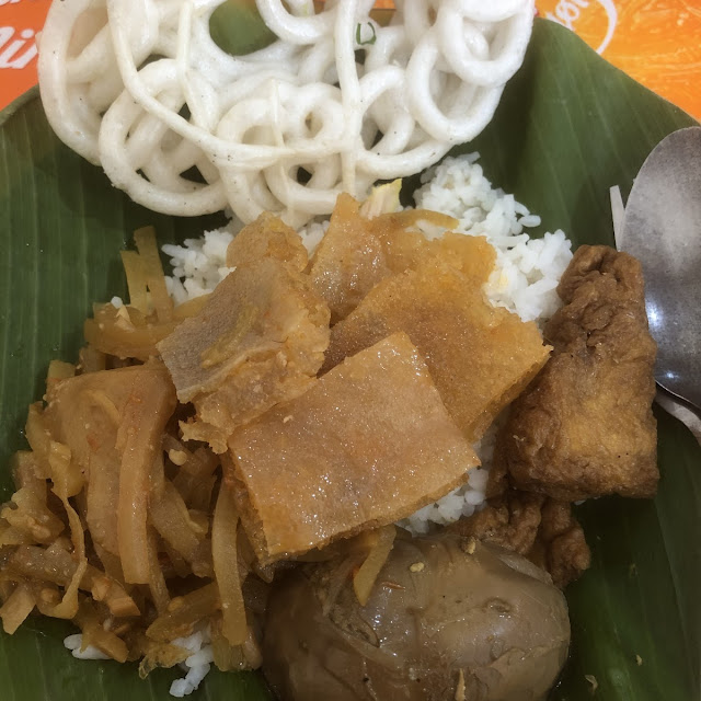 Nasi Ayam Krupuk