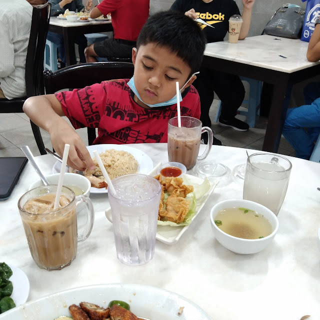 Chicken Rice with Roasted Chicken