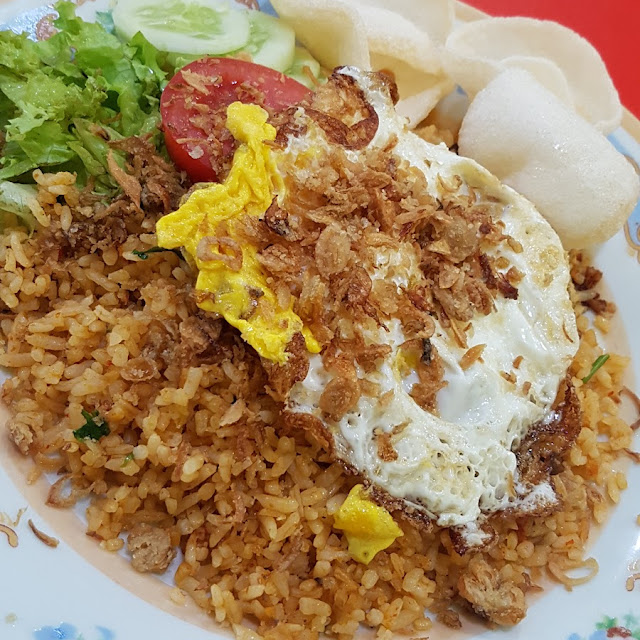 Nasi Goreng Telur Mata Sapi