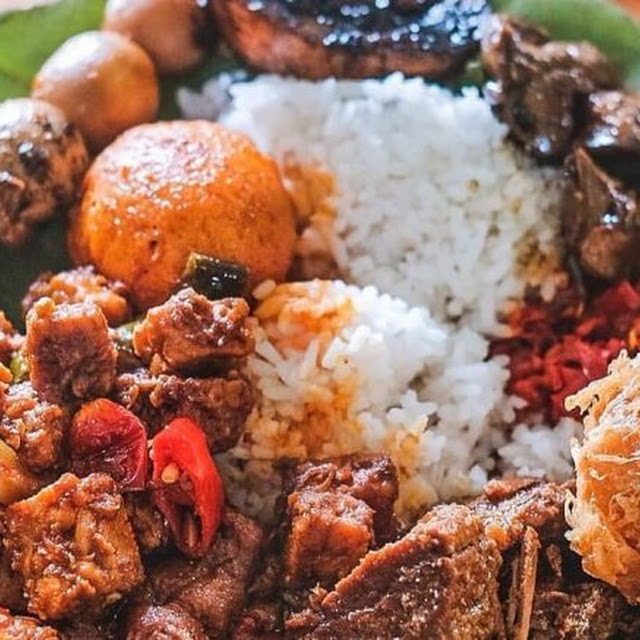 Nasi Jamblang