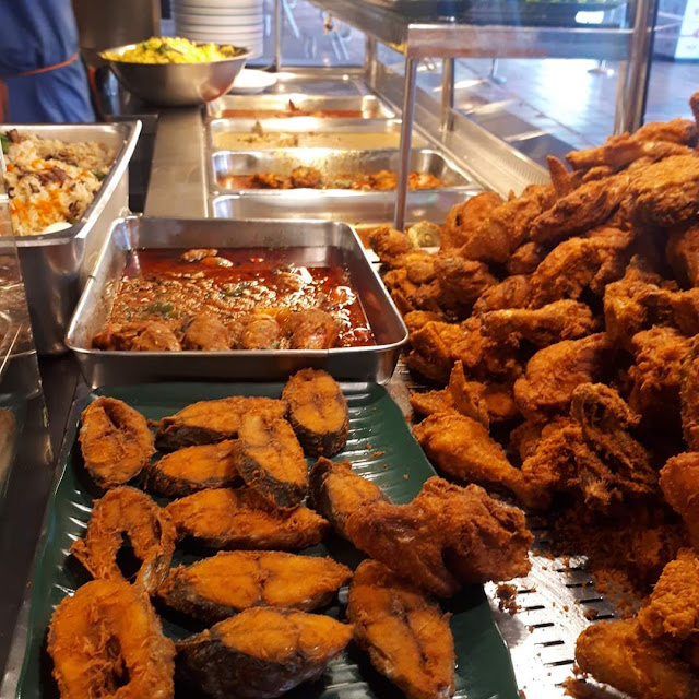 Nasi Kandar Ayam Goreng