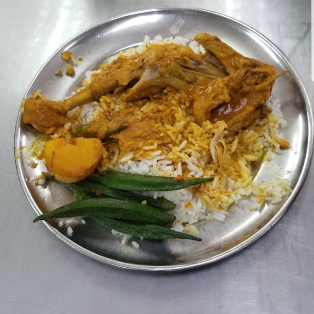 Nasi Kandar with Chicken Curry