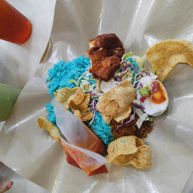 Nasi Kerabu Che Ros