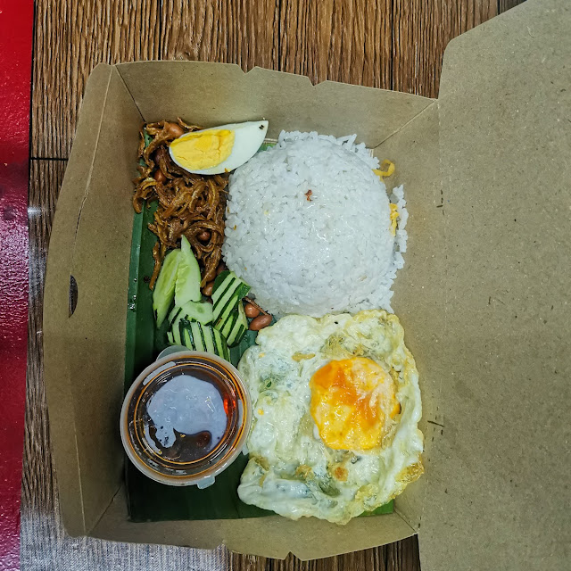 Nasi Lemak Telur Mata