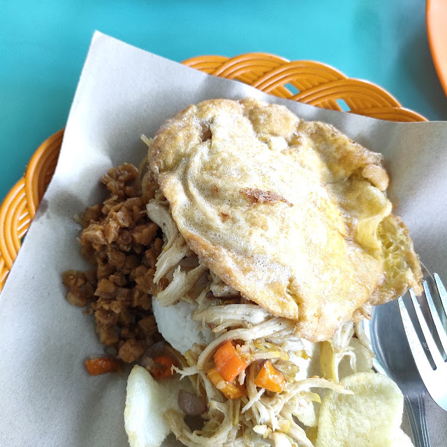 Nazi Uduk Telur Dadar