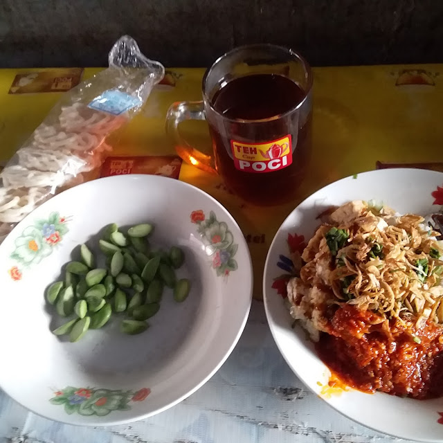 Nasi Lengko Khas Cirebon