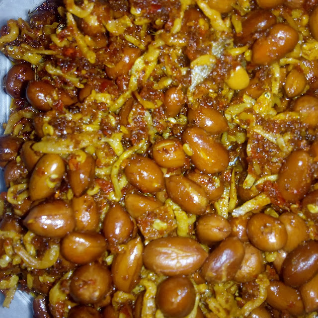 Kacang Teri Balado
