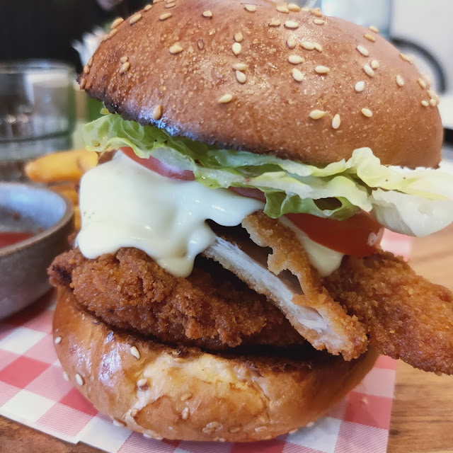 Chicken Schnitzel Burger