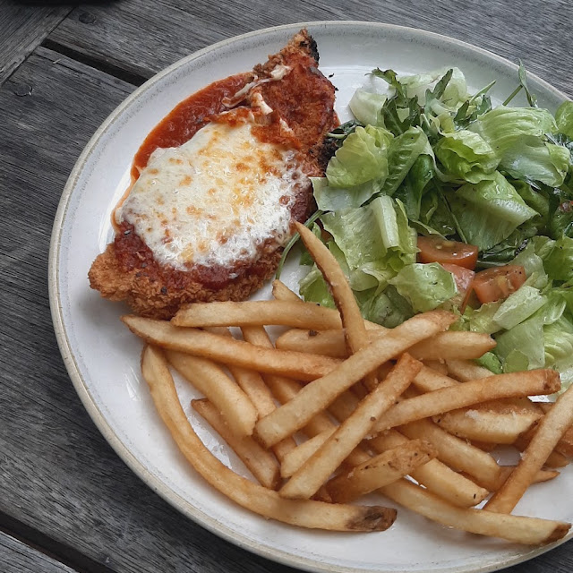 Chicken Parmigiana
