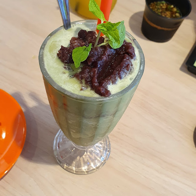 Ice Blended Matcha with Red Beans