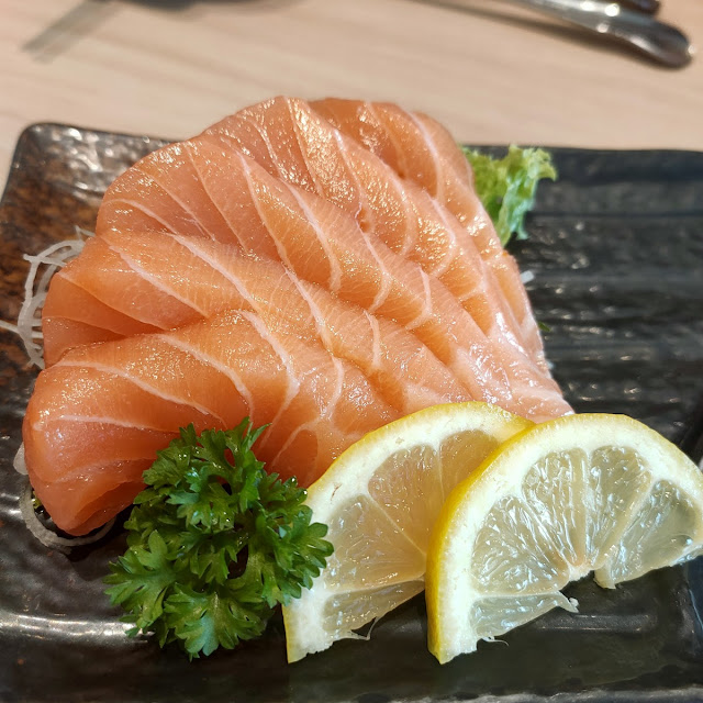 Salmon Sashimi 3pcs
