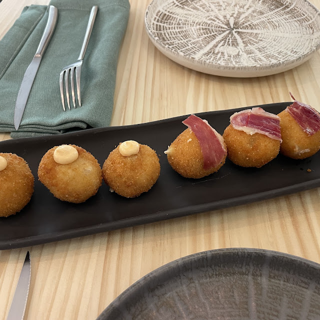 Mixto de Croquetas de Jamón Y Carabinero