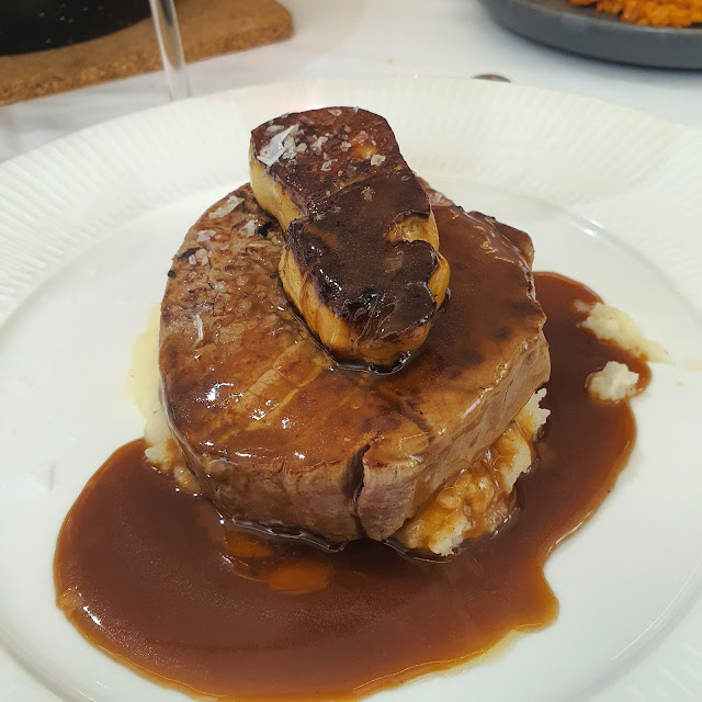 Solomillo Con Foie Y Reducción