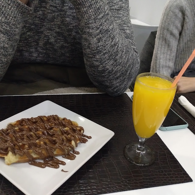 Goffre and Orange Juice