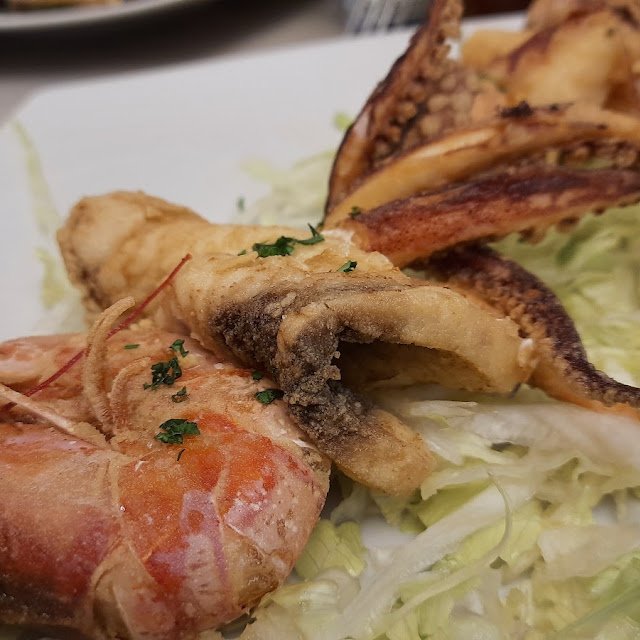 Spiedone Di Pesce Fritto