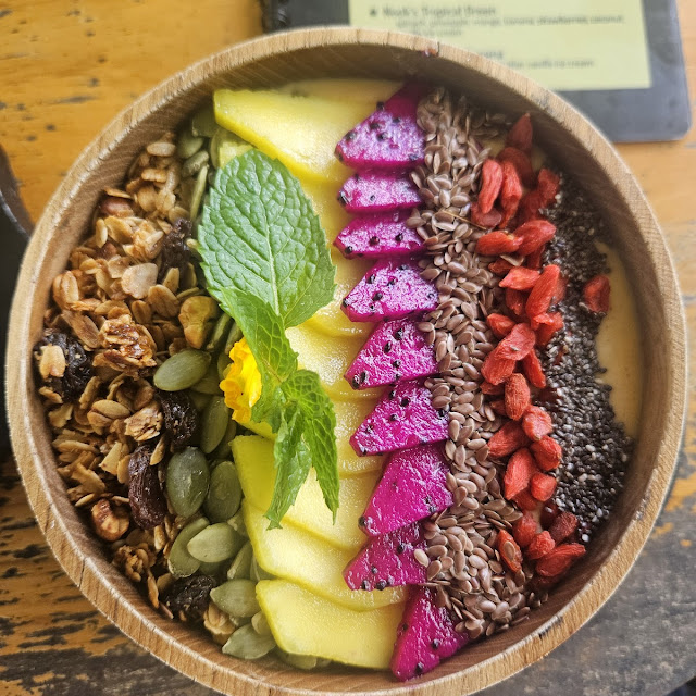 Ketut Smoothie Bowl