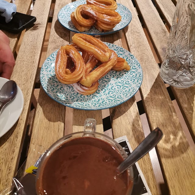 Chocolate Con Churros