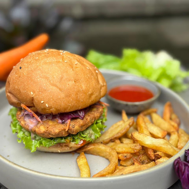 Chunky Tempe Burger