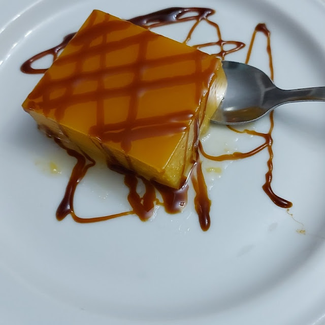 Tocino de Cielo Con Nata