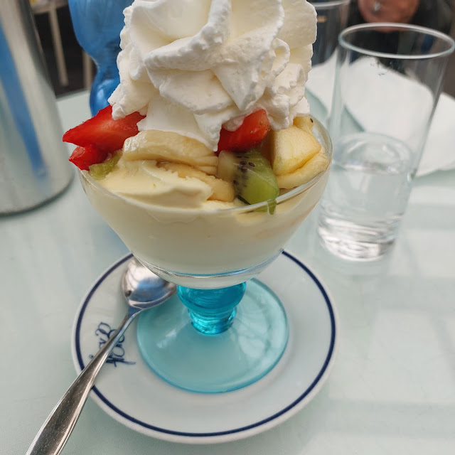 Macedonia Con Gelato Di Frutta