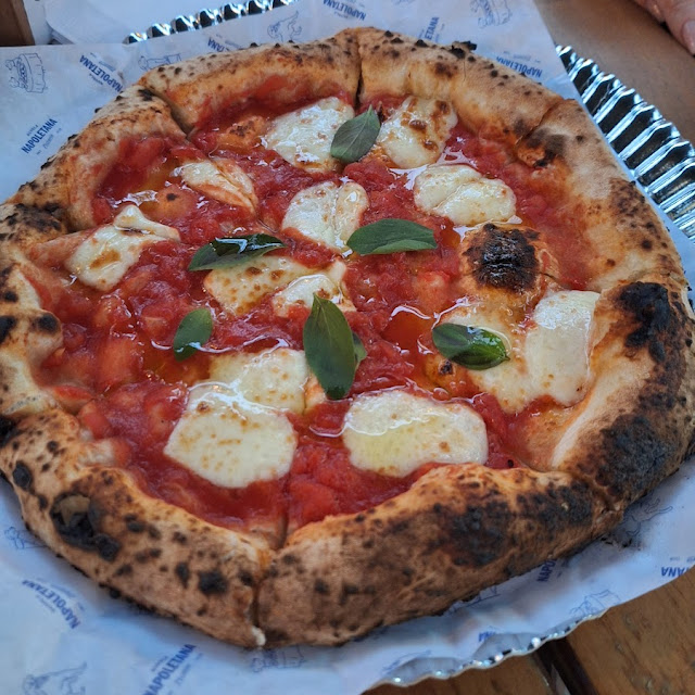 Pizza Margherita