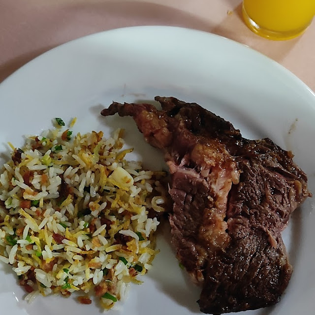Bife de Chorizo Com Arroz A Biro Biro