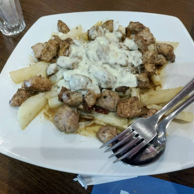 Raxo Con Salsa de Queso