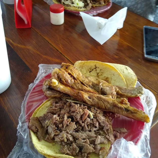 Taco de Arrachera Y Aguja Norteña