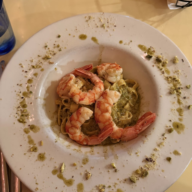 Tagliatelle with Prawns and Pistachio Pesto