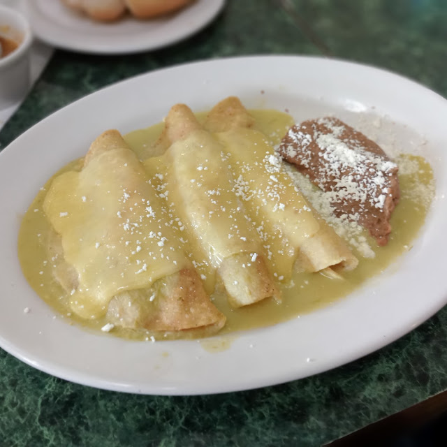 Enchiladas Suizas