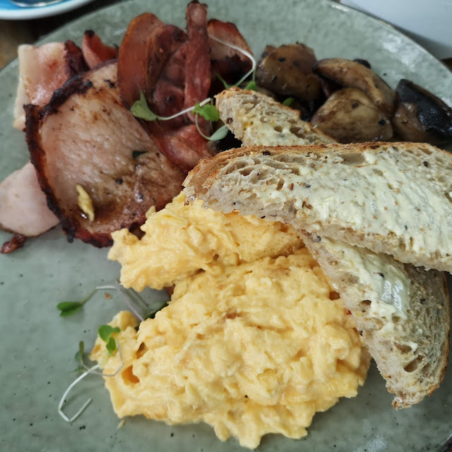 Scrambled Eggs and Bacon
