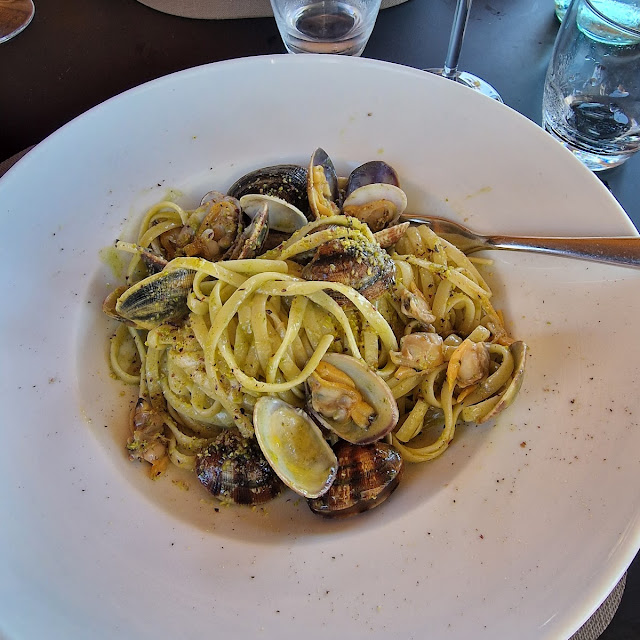 Linguini with Clam Chowder