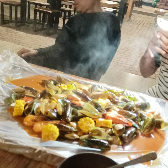 Bancakan Seafood Asam Manis