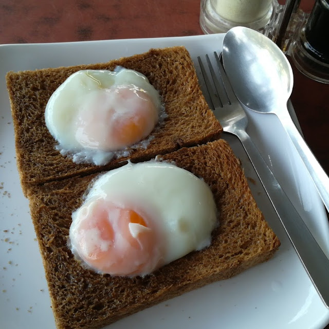Eggs on Toast