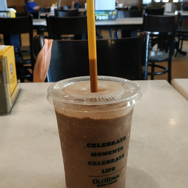 Oldtown White Coffee Hazelnut Freezy