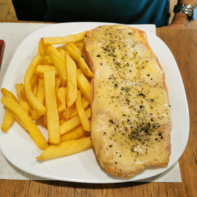 Milanesa Napolitana Con Fritas