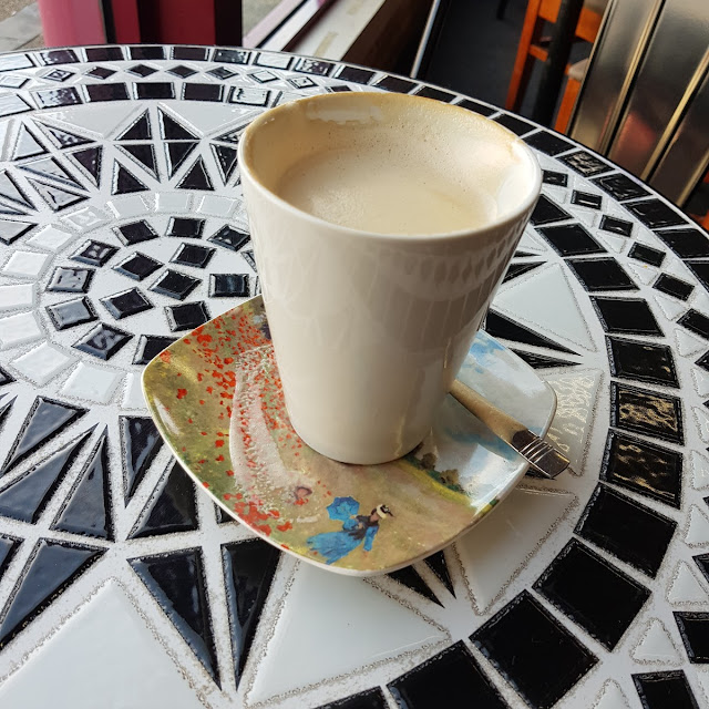 Skiny Latté